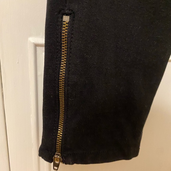 Macy's zipper black fashion leggings - Picture 1 of 2